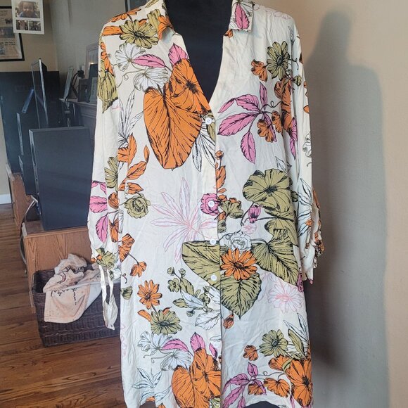CUPSHE Oaklyn‎ Floral Buttoned Shirt Dress - Picture 1 of 3